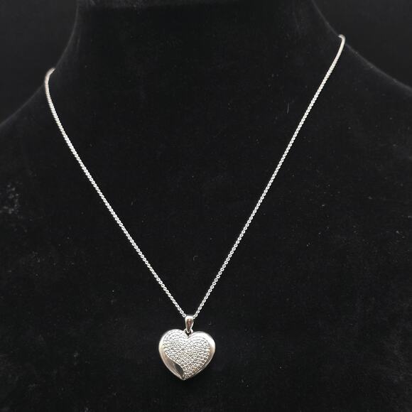 FAS Diamond Chip Heart Necklace Pendant Silver Tone - Picture 8 of 12